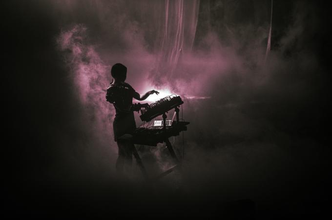 Biennale Chroniques - Caterina Barbieri, Photo: © Pierre Gondard 